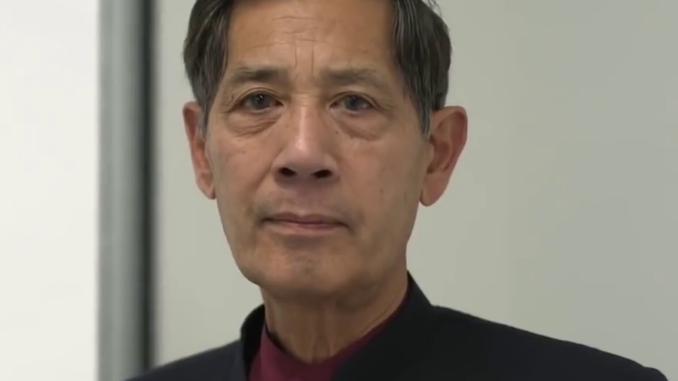 Quelle: https://de.wikipedia.org/wiki/Datei:Sucharit_Bhakdi_im_Interview_20200321_005.png